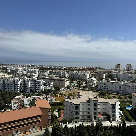 Colina Con Vistas Al Mar * טורמולינוס