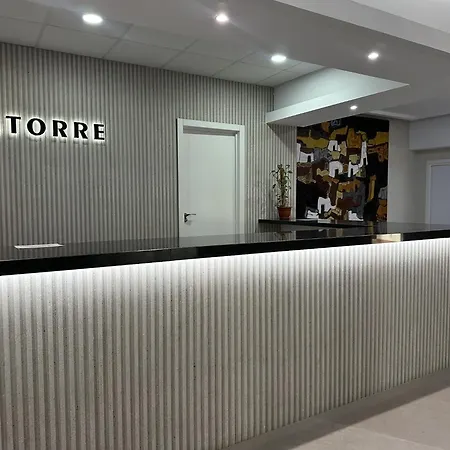 Colina Con Vistas Al Mar * Τορρεμολίνος