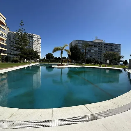 Colina Con Vistas Al Mar