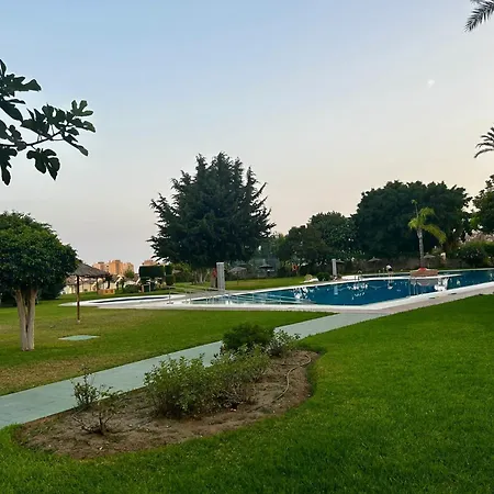 Colina Con Vistas Al Mar