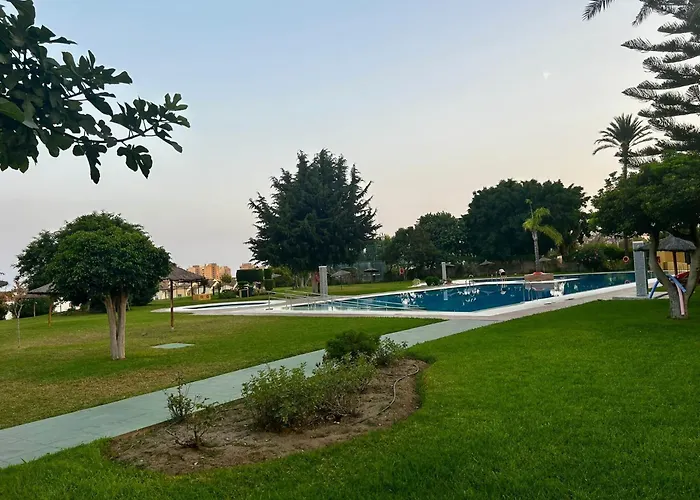 Colina Con Vistas Al Mar